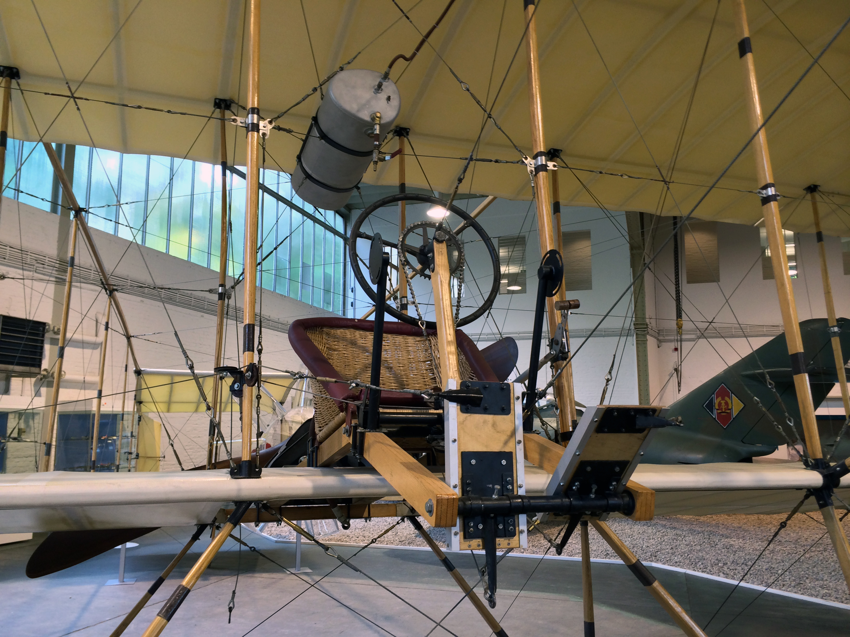 Doppeldecker Farman III - 1910 - Modell - Steuererung