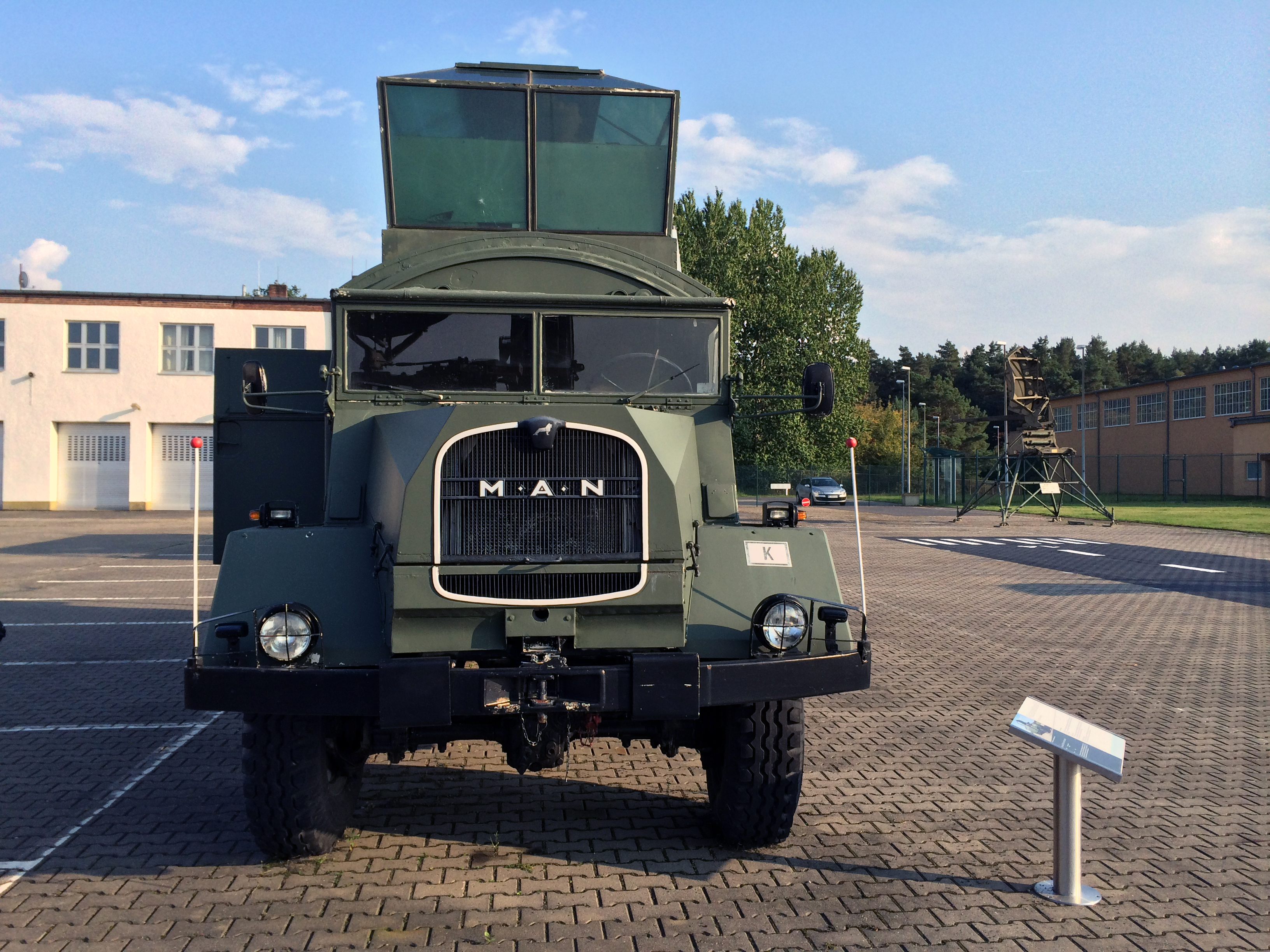 Mobile Flugsicherunganlage - Platzkontrollstand FSA-70