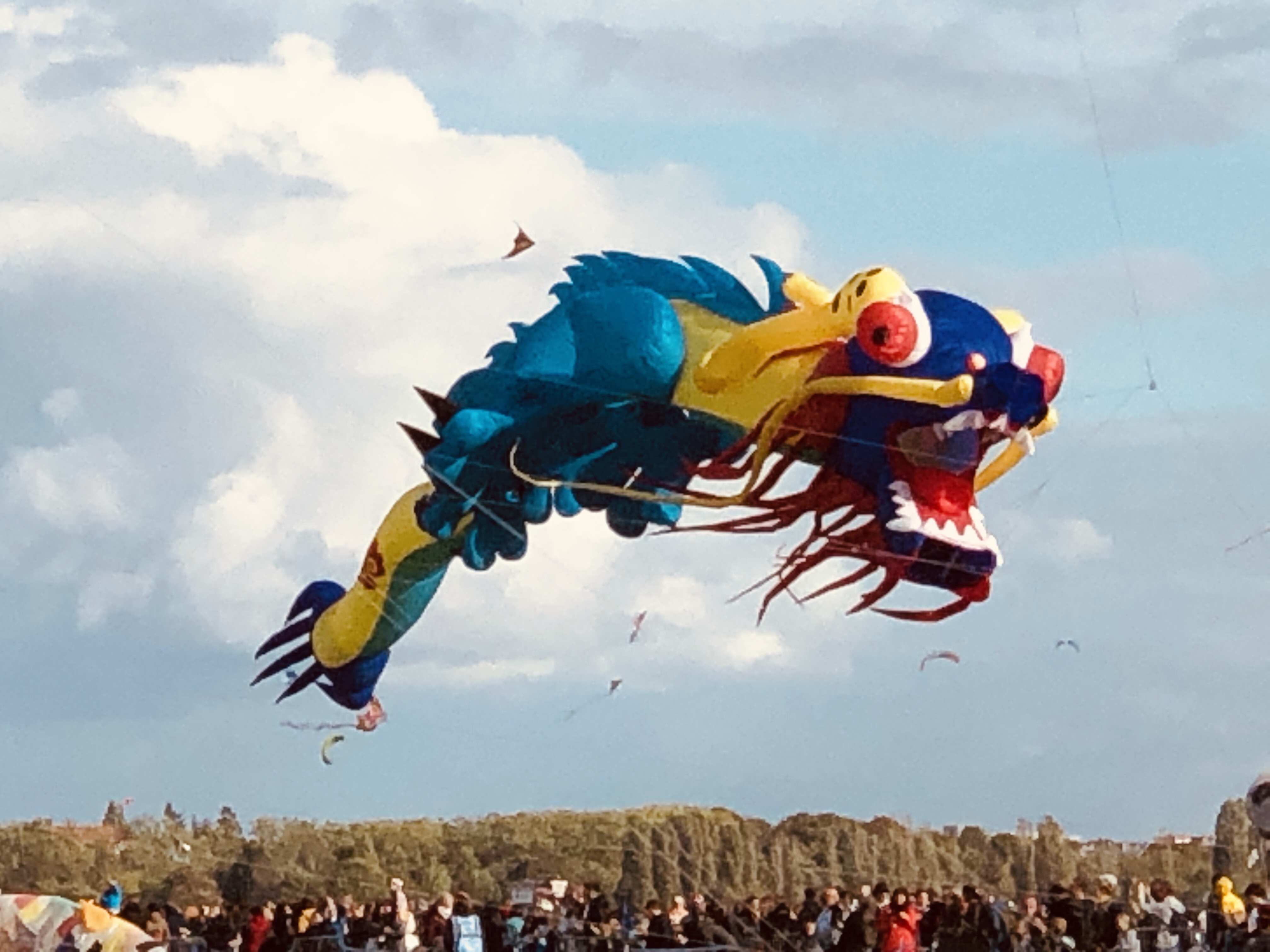 Riesendrachen Festival am Tempelhofer Feld - Berlin