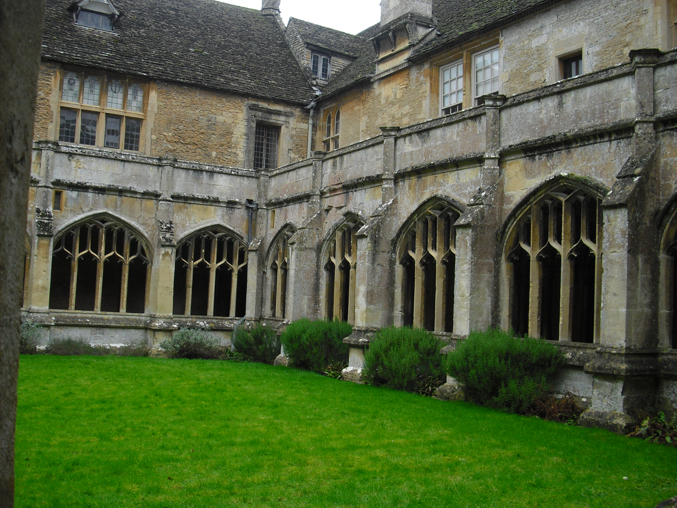 Lacock Abbey - Innenhof