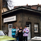 Öffentliches Scheißhaus Ost-Berlin 1988 - Oberstufenfahrt Deutsch-Leistungskurs Fr. Mattke
